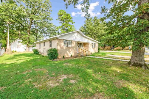 3100 Alameda Dr, Little Rock, AR, 72204-4840 | Card Image