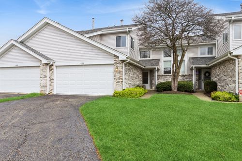 496 Stone Gate Cir, Schaumburg, IL, 60193-2850 | Card Image