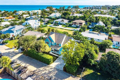 8 Sailfish Ln, Ocean Ridge, FL, 33435-7025 | Card Image