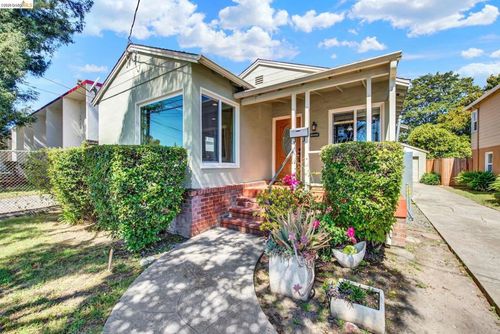 670 Estudillo Ave, San Leandro, CA, 94577-5108 | Card Image