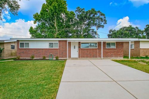 1100 Lynnette Dr, Metairie, LA, 70003-5614 | Card Image