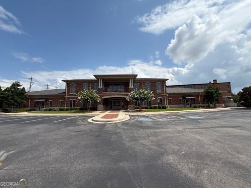 200 W Academy St Nw, Gainesville, GA, 30501-8568 | Card Image