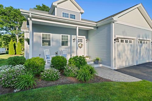 38-38A Cahoon Rd, Buzzards Bay, MA, 02532-4802 | Card Image