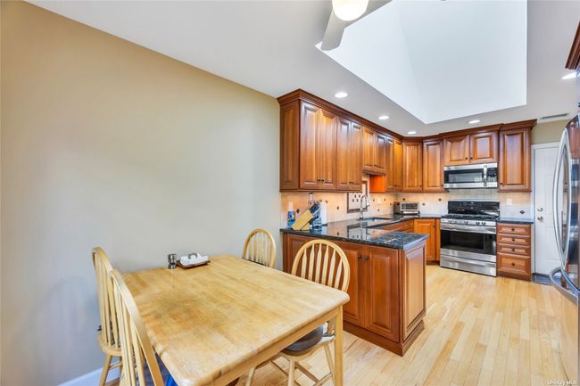 19 - 19 N Mcconnell Avenue, Condo with 3 bedrooms, 2 bathrooms and null parking in Bayport NY | Image 3