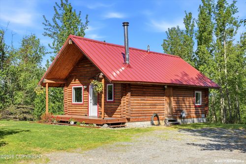 6975 E Springwood Dr, Wasilla, AK, 99654-4726 | Card Image
