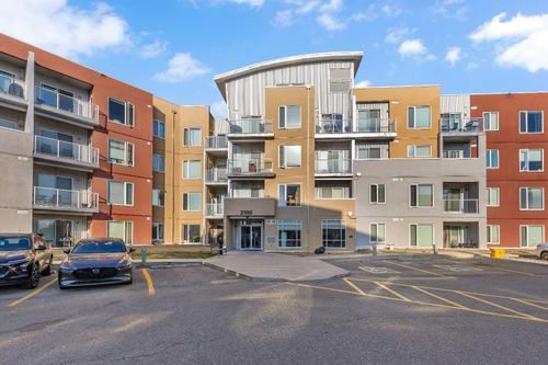 2416-604 E Lake Blvd Ne, Airdrie, AB, T4A0G6 | Card Image