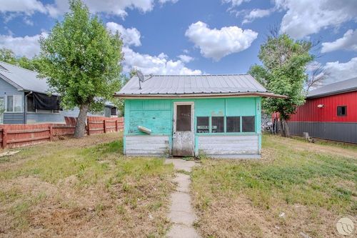306 1st St E, Roundup, MT, 59072-2904 | Card Image