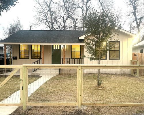 329 Taft Blvd, San Antonio, TX, 78225-1139 | Card Image