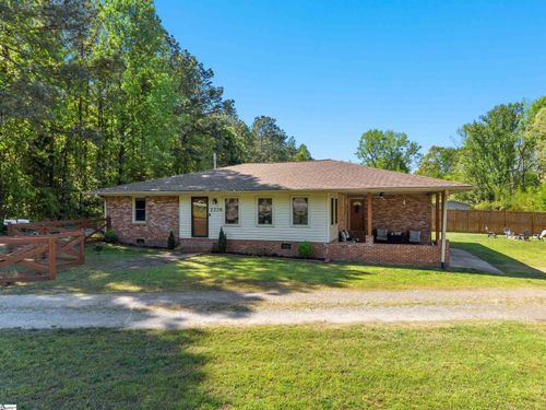 2228 Cross Anchor Rd, woodruff, SC, 29388-9513 | Card Image
