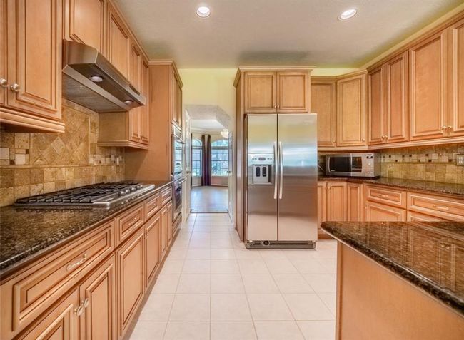 Stainless-Steel appliances included | Image 12