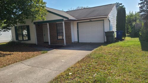 3953 Deer Lake Way, Columbus, OH, 43204-1595 | Card Image