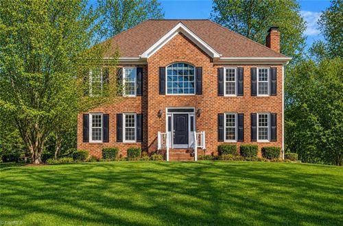 5229 Bridge Pointe Dr, Clemmons, NC, 27012-8237 | Card Image