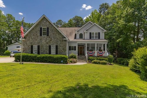 894 Timber Creek Dr, Littleton, NC, 27850-8958 | Card Image