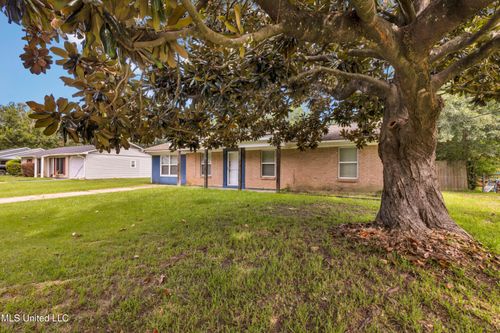 106 Graham St, Gulfport, MS, 39503-3268 | Card Image