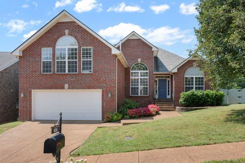 4036 Sweetberry Dr, Nashville, TN, 37211-0210 | Card Image