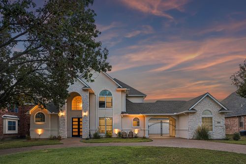1129 Wishing Well Ct, Cedar Hill, TX, 75104-8255 | Card Image