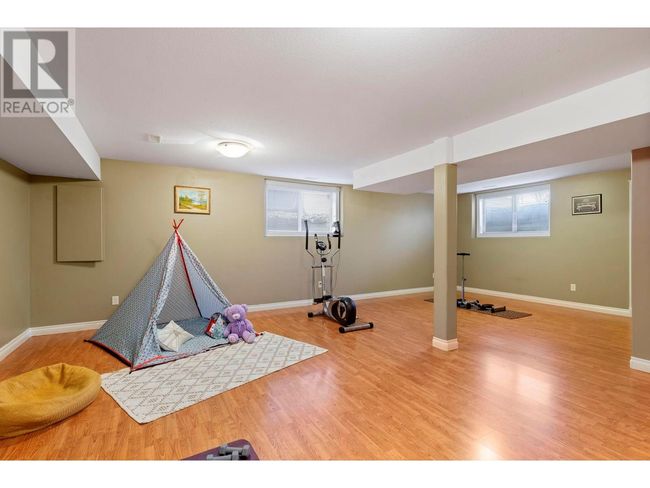 524 Curlew Dr, House other with 6 bedrooms, 4 bathrooms and 2 parking in Kelowna BC | Image 26