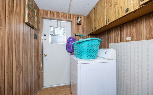 23195 104 Th St, House other with 3 bedrooms, 2 bathrooms and 2 parking in Dowling Park FL | Image 12