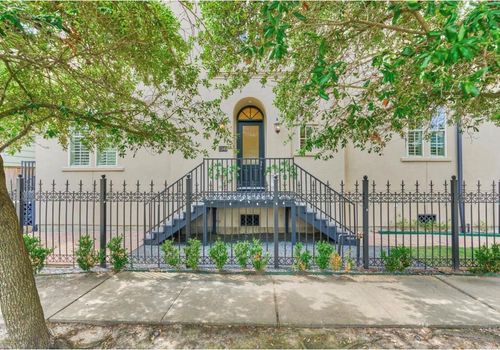 1340 W 25th St, Houston, TX, 77008-1618 | Card Image