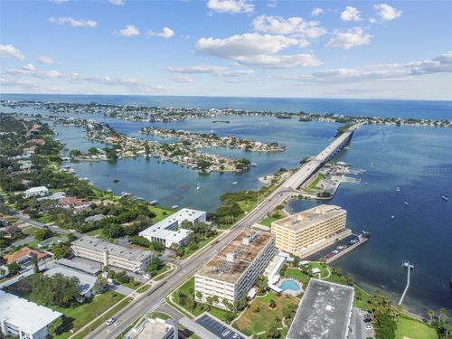 apt-607a-100 Bluff View Dr, BELLEAIR BLUFFS, FL, 33770-1380 | Card Image