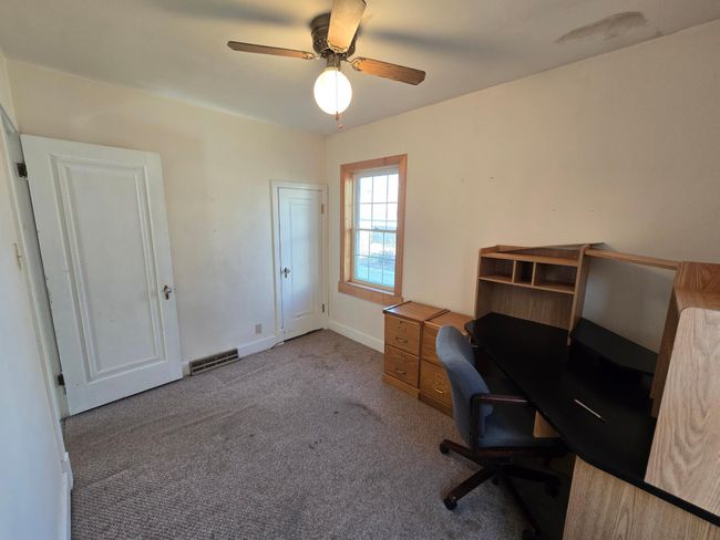 NE bedroom with closet | Image 21