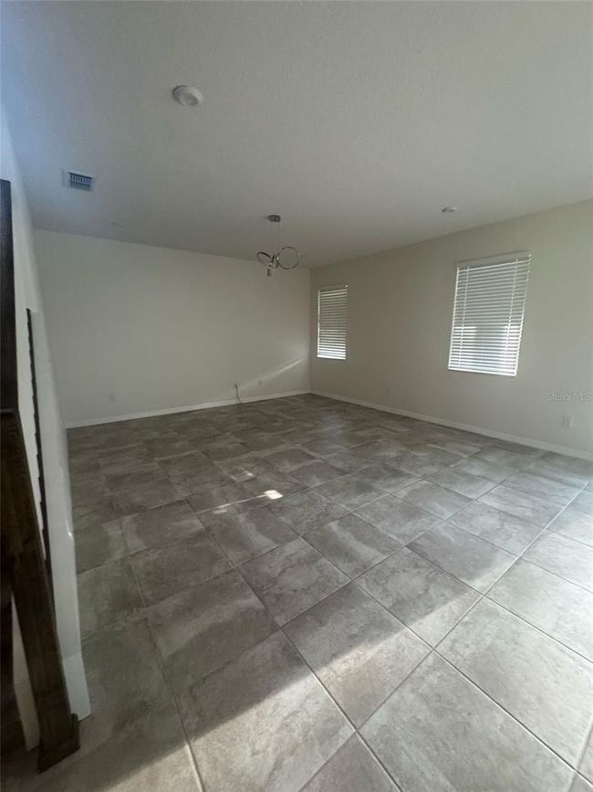 2440 Varenna Loop, House other with 3 bedrooms, 3 bathrooms and null parking in KISSIMMEE FL | Image 11