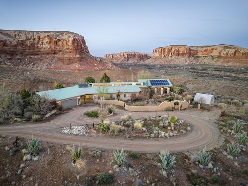 111 W Abby Rd, Bluff, UT, 84512 | Card Image