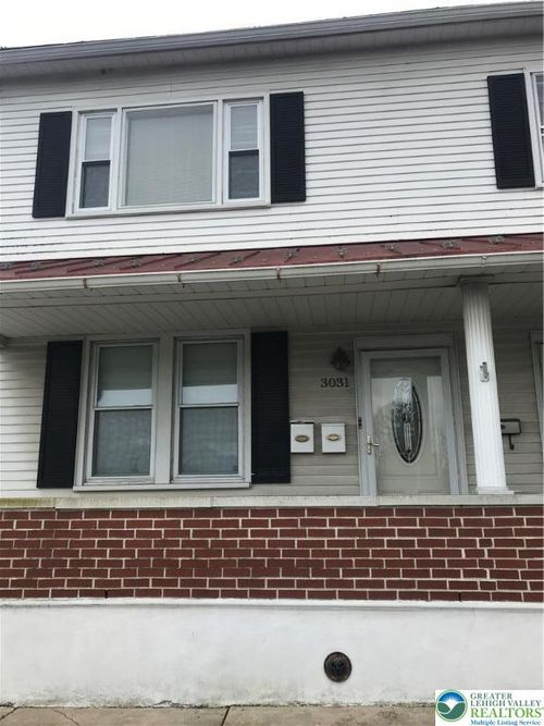fl-2nd-3031 S 2nd St, Whitehall, PA, 18052-3203 | Card Image