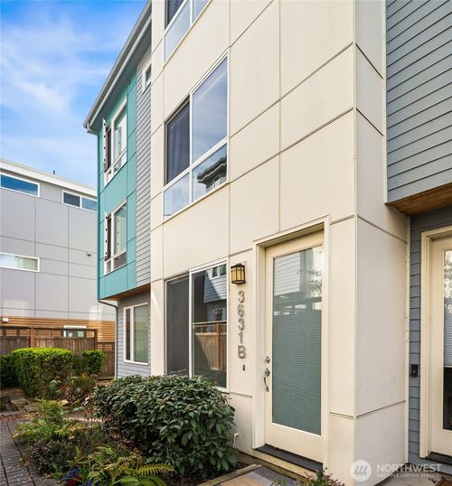 b-3631 Courtland Pl S, Seattle, WA, 98144-7114 | Card Image