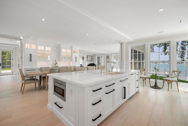 46 Winship Ave, House other with 7 bedrooms, 6 bathrooms and 12 parking in Wareham MA | Image 10