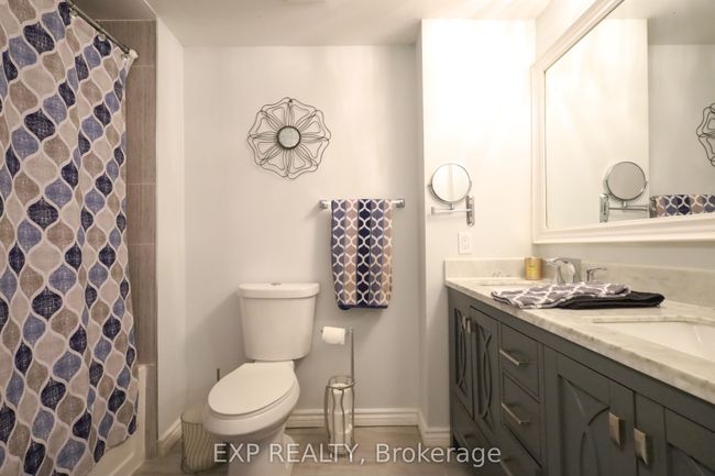 54 Trewartha Cres, House other with 6 bedrooms, 4 bathrooms and 2 parking in Brampton ON | Image 20