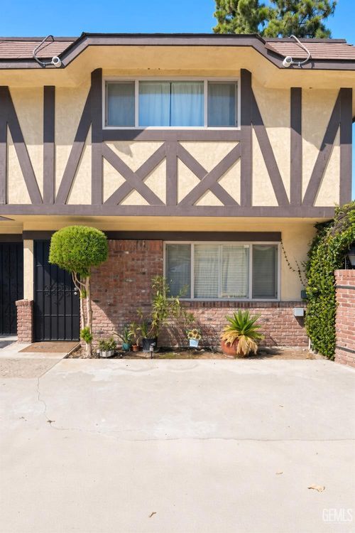 10-600 Lansing Dr, Bakersfield, CA, 93309-3074 | Card Image
