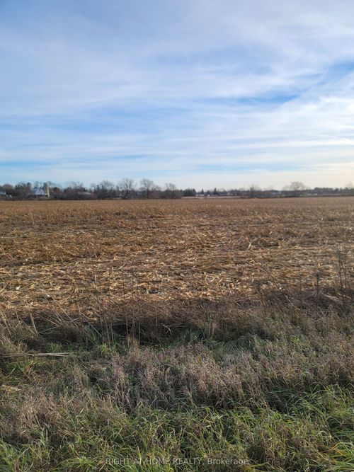 2406 Roger Stevens Dr, North Gower, ON, K0A2T0 | Card Image