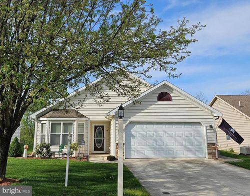 14 Colonial Ct, SHIPPENSBURG, PA, 17257-9587 | Card Image