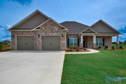 147 Pat Cain Dr, New Market, AL, 35761-4405 | Card Image