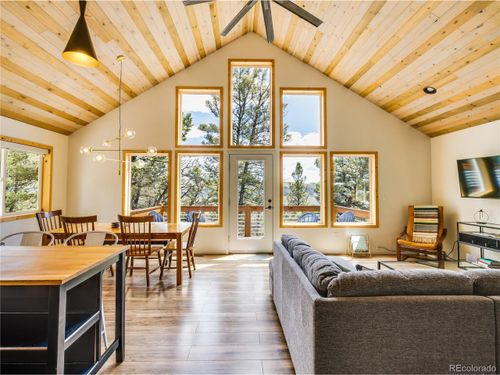 2946 Middle Fork Vis, Fairplay, CO, 80440-4031 | Card Image