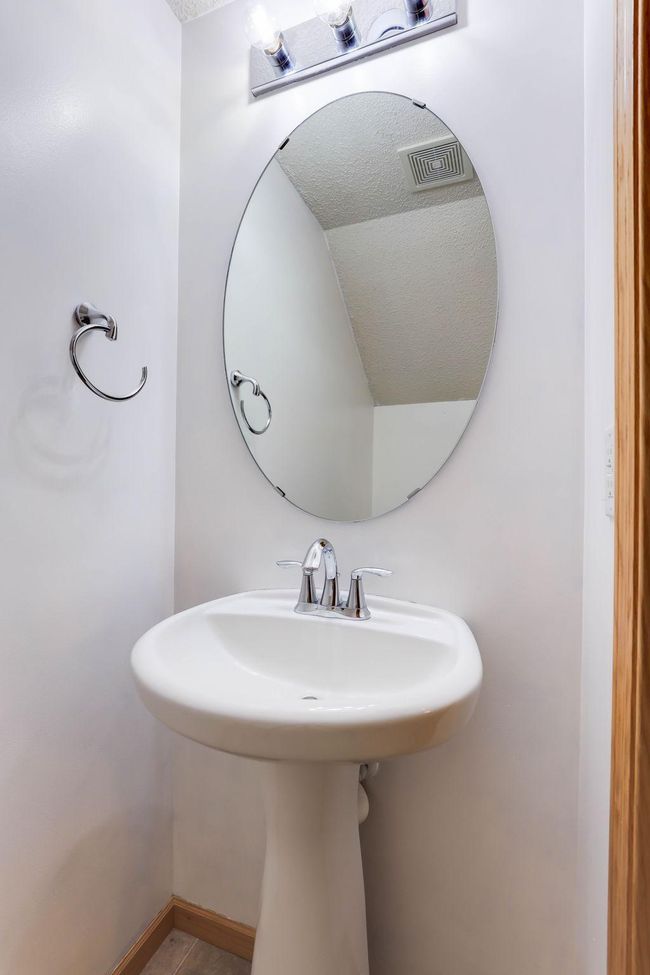 main floor bathroom | Image 13