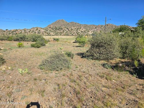 23358 S Candy Cane Ln, Yarnell, AZ, 85362-1401 | Card Image