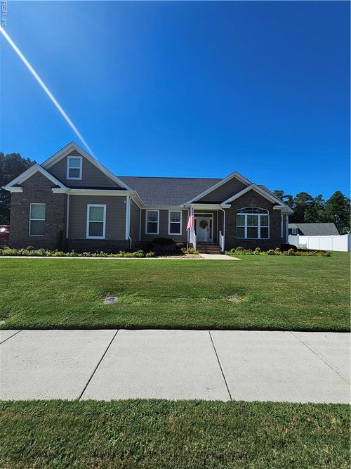 3111 Ibis Blvd, Suffolk, VA, 23434-5862 | Card Image