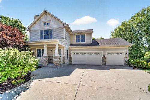 6547 Parkway Circle, Mount Pleasant, WI, 53406 | Card Image