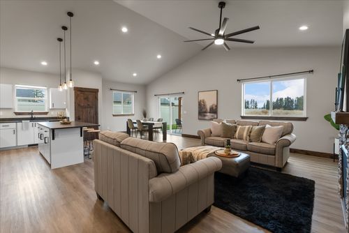 4011 Snowberry Ave, Kalispell, MT, 59901-3740 | Card Image