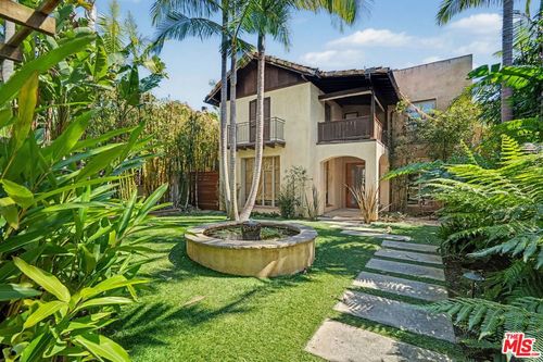 420 Alta Ave, Santa Monica, CA, 90402-2714 | Card Image