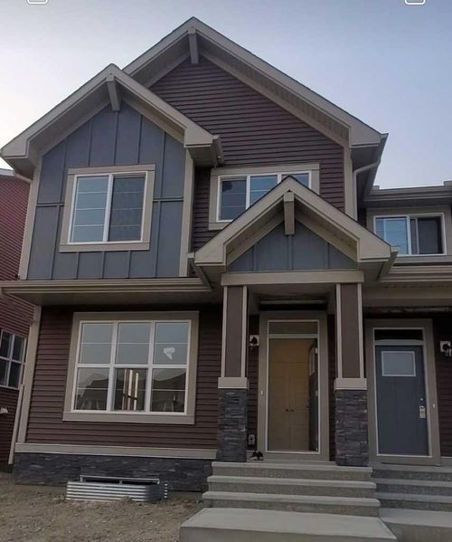 186 Aquila Dr Nw, Calgary, AB, T3R1Y5 | Card Image