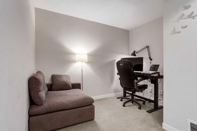 210 - 7 Westpark Common Sw, Condo with 2 bedrooms, 3 bathrooms and 1 parking in Calgary AB | Image 24