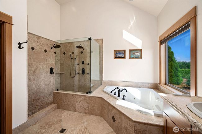 794 W Smith Rd, House other with 4 bedrooms, 5 bathrooms and 4 parking in Bellingham WA | Image 17