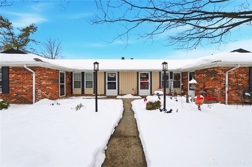 8711 Washington Colony Dr, Washingtn Twp, OH, 45458-3314 | Card Image