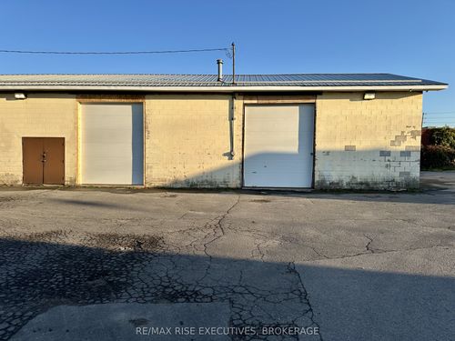 1-670 Development Dr, Kingston, ON, K7M4W7 | Card Image
