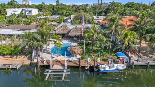 2108 Ne 124th St, North Miami, FL, 33181-2619 | Card Image