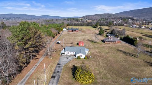 370 Allen Rd, Gurley, AL, 35748-9791 | Card Image