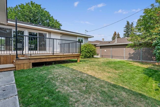 77 Kirby Pl Sw, House detached with 4 bedrooms, 3 bathrooms and 4 parking in Calgary AB | Image 46